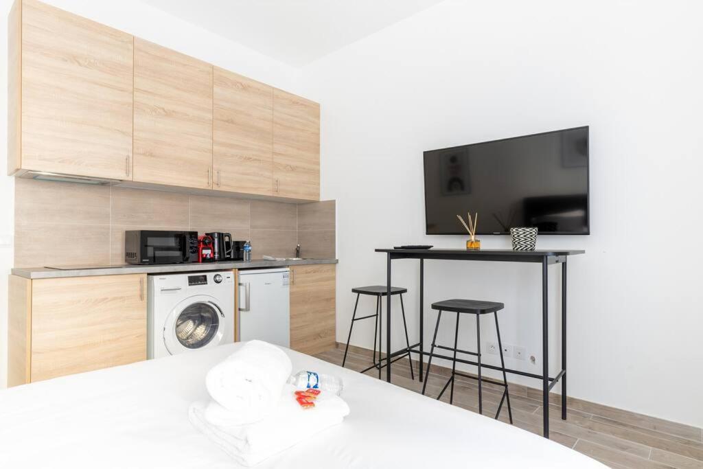 Hsh Ballu - Saint-Lazare Cosy Studio Lejlighed Paris Eksteriør billede